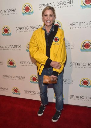 Julie Bowen - City Year Los Angeles Spring Break in LA